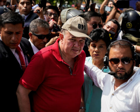Businessman Rafael Lopez Aliaga leads Peru's presidential vote with 23.4%, official count shows