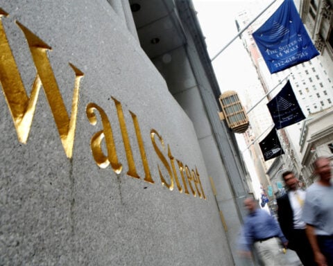 US earnings season set to test war-rattled stocks