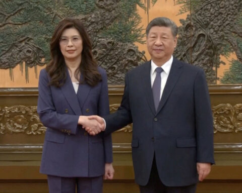 China should abandon threats against Taiwan, US diplomat says