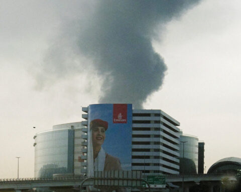 Airline pilots fear retribution over refusing to fly in Middle East, aviators' group says