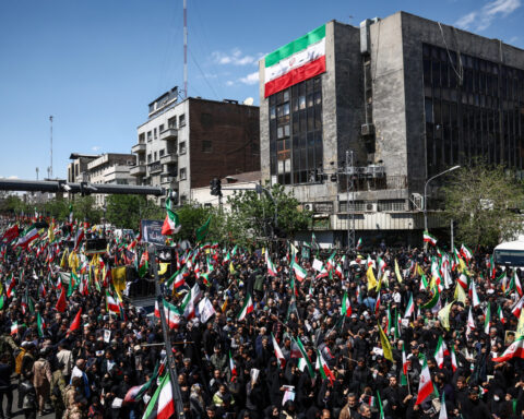 Can the US and Iran bridge their differences in talks?