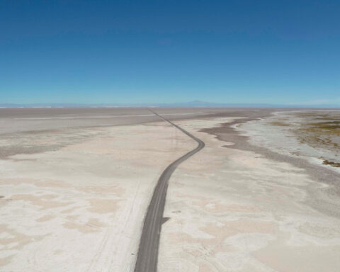 Lithium bulls set to gatecrash Chile's copper party