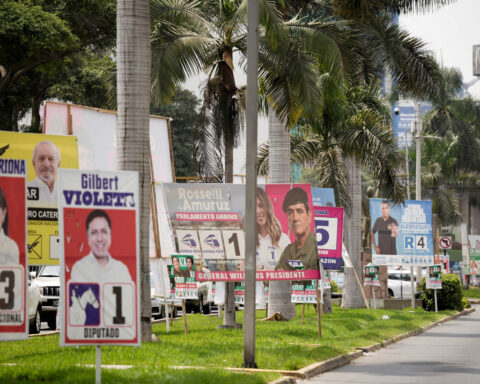 US pushes to renew ties with Peru ahead of uncertain election