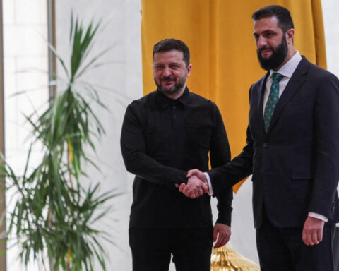 Ukraine in talks with Oman, Kuwait, Bahrain on security cooperation, Zelenskiy says