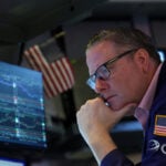 Wall Street ends higher as Middle East peace talks lift sentiment