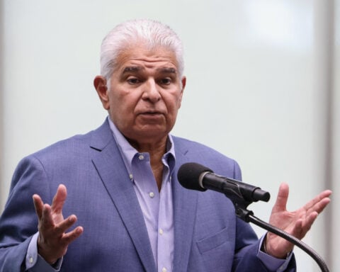 Panama president seeks to calm China tensions