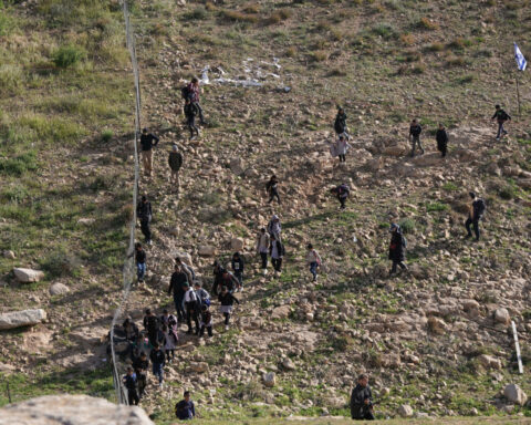Israeli settlers block Palestinian kids' path to school with tear gas and barbed wire