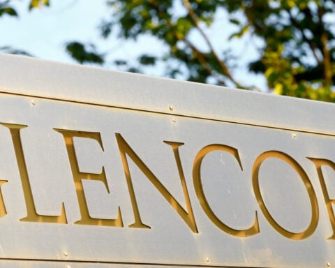 Glencore, Taiwan refiner book tankers to load Middle East oil after ceasefire