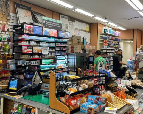 Seven & i delays listing of North America business