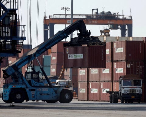 India's trade deficit shrinks in March as US export surge offsets Mideast hit
