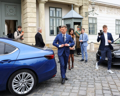 Hungary's election winner Magyar to meet president, calls on him to resign