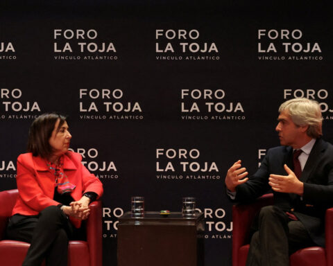 Portugal, unlike Spain, rejects separate European army