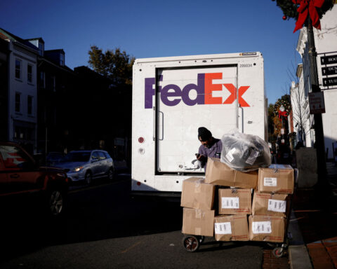 FedEx trucking spinoff targets 2026 operating margin of 12%