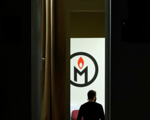 Norwegian Nobel Committee condemns Russia's treatment of rights group Memorial