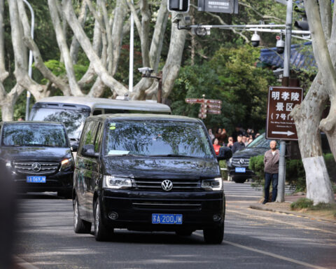 Taiwan opposition leader pledges reconciliation at memorial for founding father in China