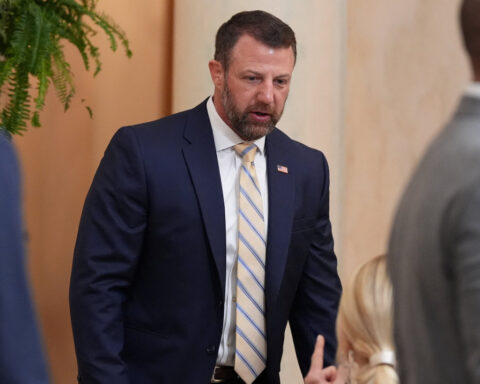 DHS says US could stop processing international travelers at some airports in 'sanctuary cities'