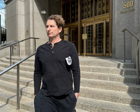 Popular NYC SantaCon charity fundraiser was more con than Claus, authorities say