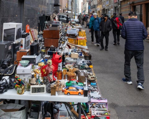 Hunting for treasure on the streets of Seoul