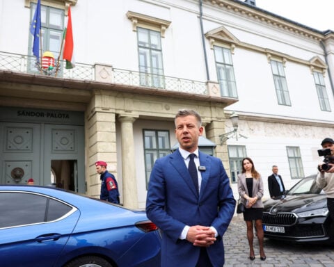 Hungarian state news staff push for editorial freedom as Magyar vows shake‑up