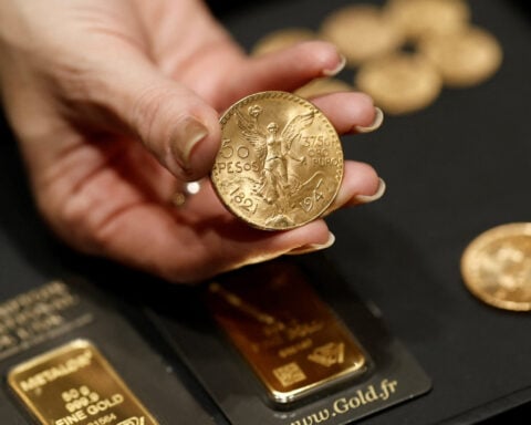 Latam currencies gain as markets balance Iran escalation and ceasefire chances