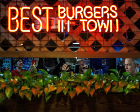 Canada's services economy shrinks as war delays client decision-making