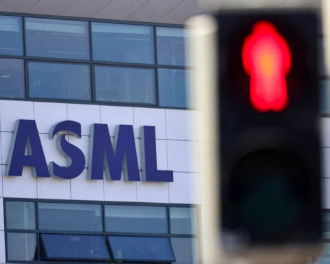 US targets Chinese chipmaking with proposed export restrictions on ASML and others