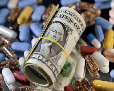 Drugmakers face 100% tariff unless they cut prices or produce drugs in US