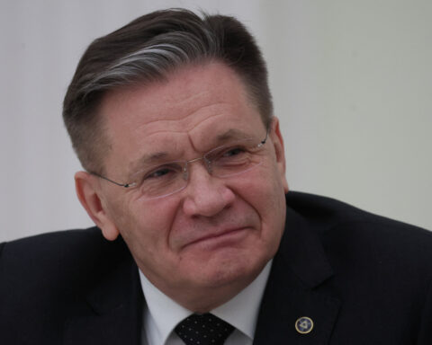 Russia will ask US and Israel to cease fire while it  evacuates staff from Iranian nuclear plant, RIA reports