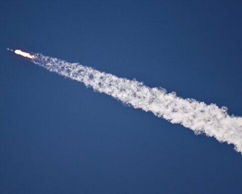 Starlink user growth accelerates as SpaceX eyes public market debut, report says