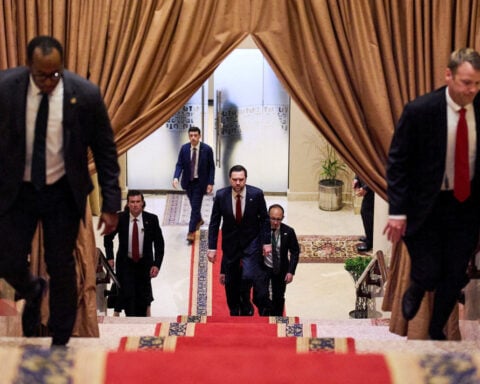 Trump put Vance in charge of Iran peace talks. He’s now quizzing people on his vice president’s performance