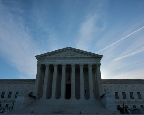 Trump will personally go to Supreme Court for birthright citizenship case