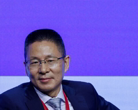 Chinese securities regulators targeted for graft as China woos global capital