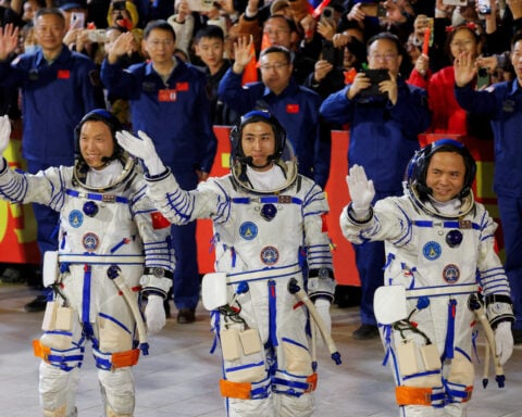 China's Shenzhou-21 astronaut crew to stay in space an extra month