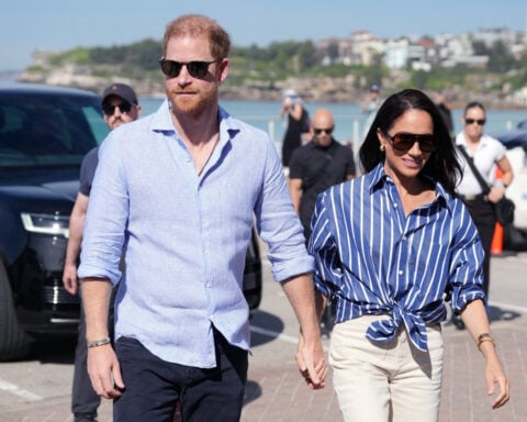 Prince Harry and Meghan meet survivors of Bondi Beach attack on final day of Australia trip