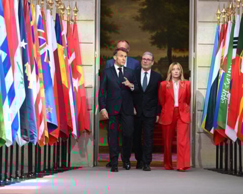 Macron and Starmer welcome Strait of Hormuz opening but say it must be permanent