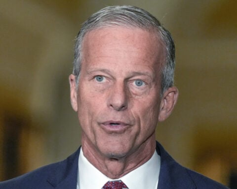 Senate extends surveillance powers until April 30 after chaotic votes in House