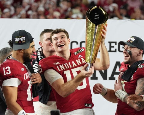 AP Mock Draft 3.0: Real intrigue in NFL draft starts at No. 2 after Raiders take QB Fernando Mendoza