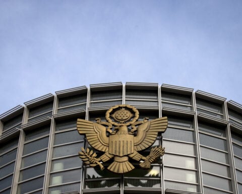 Ex-CEO, ex-CFO of bankrupt AI company charged with fraud