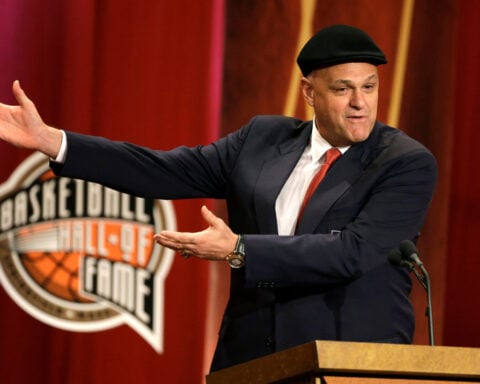 Oscar Schmidt, the Basketball Hall of Famer from Brazil, dies at 68