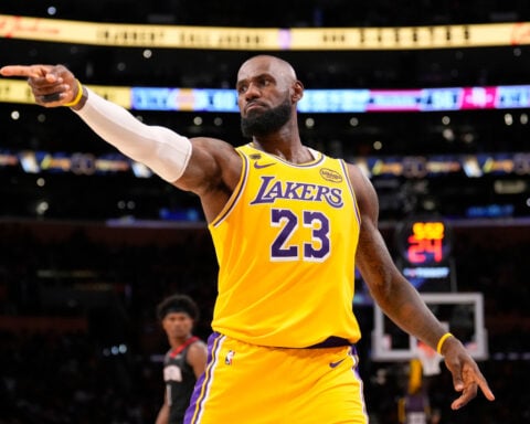 Kevin Durant misses playoff opener with knee injury, and the Rockets can't make up for his absence