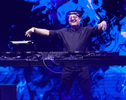 Padre Guilherme hosts rave in Argentina's capital honoring late Pope Francis