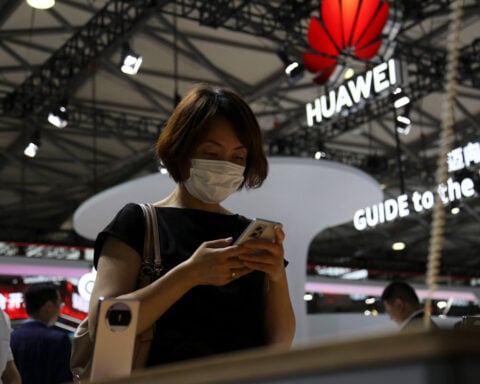 Huawei signs deal with Vietnamese bank SHB to expand Vietnam footprint