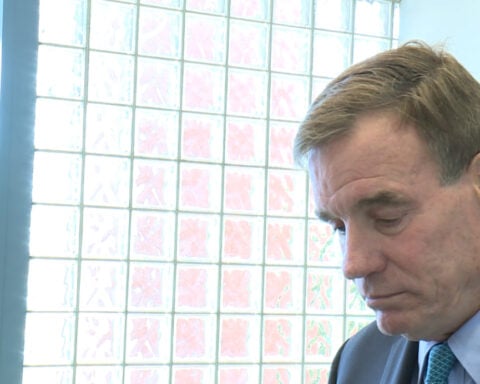 Virginia Sen. Mark Warner's daughter has died: 'Heartbroken beyond words'