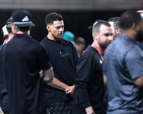 Mahomes attends the start of the Chiefs' offseason program as he rehabs torn knee ligaments