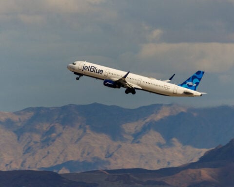 JetBlue CEO rules out bankruptcy this year despite surging fuel costs amid Iran war
