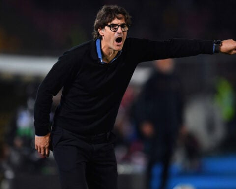 Relegation-threatened Lecce halts losing streak with draw against Fiorentina