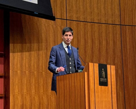 Markets long for peace, prepare for Warsh