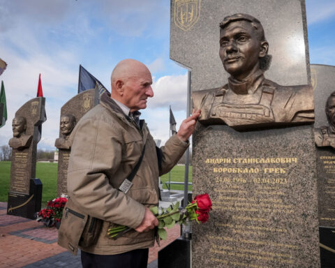Chornobyl first responder says few survive 40 years on