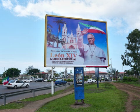 Pope's visit to Equatorial Guinea is a diplomatic challenge as he closes his Africa trip