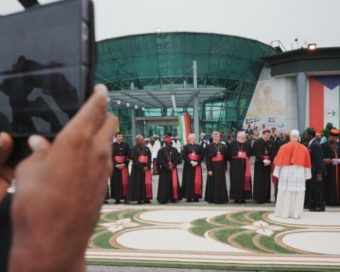 Pope's visit to Equatorial Guinea is a diplomatic challenge as he closes his Africa trip